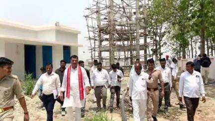 मनकापुर: ग्राम पंचायत सैदापुर व देवरिया में निर्माणाधीन पानी टंकी का बीजेपी MLA प्रभात वर्मा ने किया स्थलीय निरीक्षण