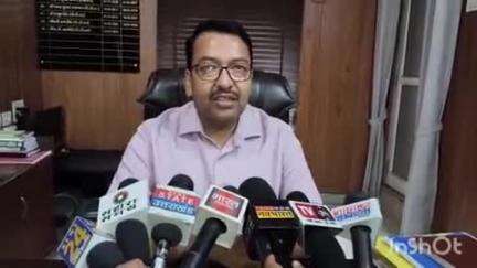 हल्द्वानी: हल्द्वानी में सिटी मजिस्ट्रेट एपी वाजपेई ने बताया, आर्मी के कपड़ों को बिना आईडी और पहचान के बेचने पर होगी कार्रवाई