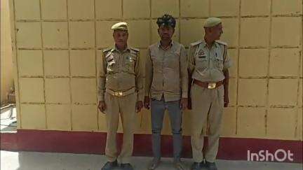 कलान: ग्राम बहरिया से फरार चल रहे वांछित अभियुक्त को किया गया गिरफ्तार