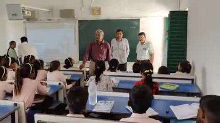 हंटरगंज: हंटरगंज प्रखंड के चार स्कूलों का राज्य स्तरीय शिक्षा विभाग की टीम ने निरीक्षण किया