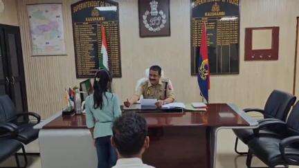 मंझनपुर: मंझनपुर में जनता की अदालत में एसपी ने फरियाद सुनी, 30 से अधिक शिकायती पत्र मिले, कई का मौके पर निस्तारण किया