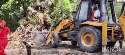 महुआ: महुआ के छतवारा में राम जानकी मंदिर की अतिक्रमित भूमि प्रशासन ने मुक्त कराई