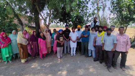 ਪਠਾਨਕੋਟ: ਜ਼ਿਲ੍ਹਾ ਪਠਾਨਕੋਟ ਦੇ ਪਿੰਡ ਉੱਪਰਲੀ ਜੈਨੀ ਵਿਖੇ ਦੇਸੀ ਲਾਹਨ ਪੀਣ ਨਾਲ ਹੋਈ ਮੌਤ ਦੇ ਚਲਦਿਆਂ ਲੋਕਾਂ ਨੇ ਕੀਤਾ ਰੋਸ ਪ੍ਰਦਰਸ਼ਨ#Jansamasya