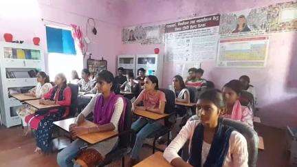 मोतिहारी: मोतिहारी में जीविका दीदी की लाइब्रेरी हेतु साप्ताहिक वेबिनार को डॉक्टर रुक्मिणी बैनर्जी ने संबोधित किया