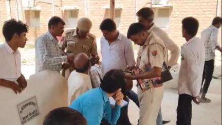 पाली: सदर थाना क्षेत्र के भावरी के निकट ट्रेलर की चपेट में आकर मारे गए बाइक सवार का पुलिस ने बांगड़ अस्पताल में करवाया पीएम