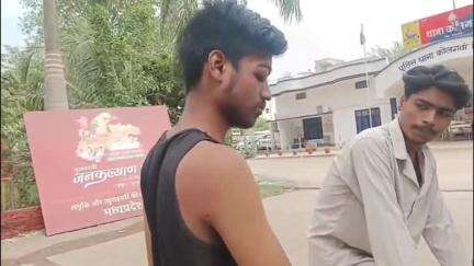 टिकुरिया से डालीबाबा ले जाकर दबंगों ने युवक को डंडे, रॉड और बेल्ट से पीटा, घायल ने थाने में रिपोर्ट दर्ज कराई, पुलिस ने कराया मेडिकल