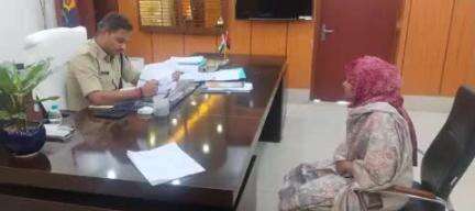 आज दिनांक-16.05.25  को पुलिस अधीक्षक, कटिहार के द्वारा अपने कार्यालय कक्ष में जन सुनवाई करते हुए I