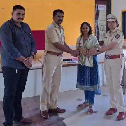 लांजा: फरशीने मारहाण करणाऱ्या नवऱ्याच्या तावडीतून महिलेला मुलीने वाचवले;  लांजा पोलिसांकडून युतीचा करण्यातआला गौरव