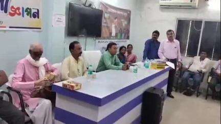 কাশীপুর: কাশীপুর ব্লক ও সমিতির উদ্যোগে ২০২৫ সালের মাধ্যমিক ও উচ্চমাধ্যমিক কৃতী ২৪ জন ছাত্র-ছাত্রীদের সংবর্ধনা,প্রতিক্রিয়া BDO-র