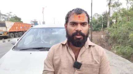 जालना: गुणरत्न सदावर्ते फक्त राजकारण करण्यासाठी जालन्यात येत आहेत...

मराठा आंदोलक अक्षय मोरे यांची अंबड चौफुली येथे प्रतिक्रिय