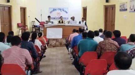 আউশগ্রাম ১: জাতীয় ডেঙ্গু দিবস পালিত হল আউশগ্রাম-১ ব্লক অফিসের সংহতি মঞ্চে, উপস্থিত ব্লকের বিডিও ও পঞ্চায়েত সমিতির সভাপতি