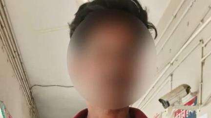 मोतिहारी: गंगा पिपरा में चाकूबाजी की घटना में शामिल शशि मिश्रा को थानाध्यक्ष जितेंद्र कुमार के नेतृत्व में किया गया गिरफ्तार