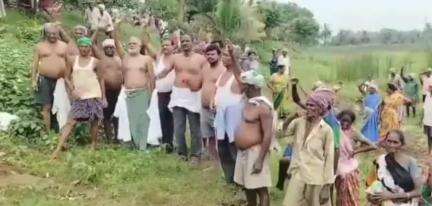 పిఠాపురం: ఇటుక బట్టీల వ్యాపారుల అక్రమంగా మట్టి తరలింపు పై పవన్ కళ్యాణ్ స్పందించాలి రైతులు