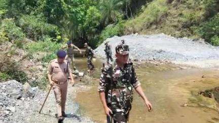 पिथौरागढ़: झुलाघाट पुलिस ने भारत-नेपाल अंतरराष्ट्रीय क्षेत्र और काली नदी के किनारे चलाया कांबिंग ऑपरेशन