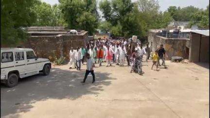 जहाज़पुर: जहाजपुर में भाजपा विधायक गोपीचंद मीणा के खिलाफ कांग्रेस का हल्लाबोल, सरपंचों के निलंबन को लेकर नगर में किया प्रदर्शन
