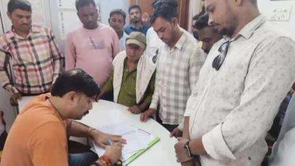 ଭଟଲି: ଭଟଲୀ ବିଜେପି କାର୍ଯ୍ୟାଲୟରେ ଆଜି ବିଭିନ୍ନ ଗ୍ରାମରୁ ଆସିଥିବା ଜନସାଧାରଣଙ୍କ ସମସ୍ୟା କଥା ବୁଝିଲେ ଭଟଲୀ ବିଧାୟକ