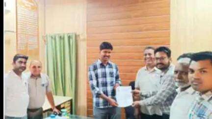 सिरसा: रानियां में अंबेडकर भवन निर्माण में देरी, समिति पदाधिकारियों ने नगरपालिका सचिव से की मुलाकात, लाइब्रेरी बनाने की मांग