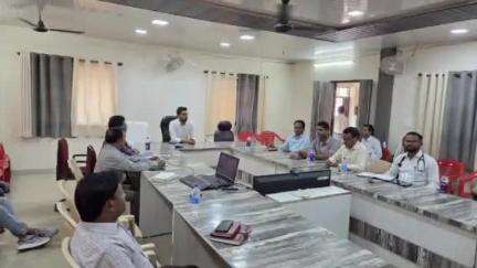 बैहर: बोर्ड परीक्षा परिणामों की समीक्षा के लिए SDM और आयुक्त ने बैहर में की बैठक, प्राचार्यों को दिए गए आवश्यक निर्देश