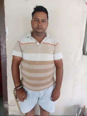 खजौली: खजौली पुलिस ने पूर्व शराब कांड के नामजद फरार वारंटी को मधुबनी रेलवे स्टेशन से गिरफ्तार किया, जेल भेजा