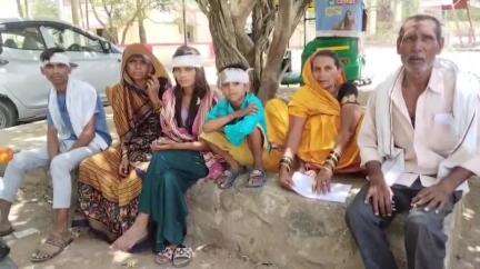 महोबा: चरखारी में मारपीट से घायल परिवार ने एसपी से न्याय की गुहार लगाई