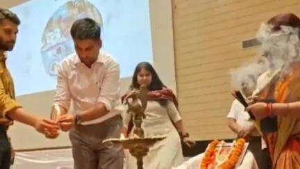 रायगढ़: जिले में नवगुरुकुल फाउंडेशन ने लड़कियों को सशक्त बनाने की दिशा में उठाया कदम, कलेक्टर हुए शामिल