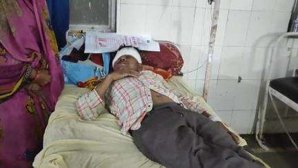 झालरापाटन: मांगलिया गांव में पिता की डांट से पुत्र ने पत्थर मारकर पिता को किया घायल, भर्ती कराया गया झालावाड़ अस्पताल
