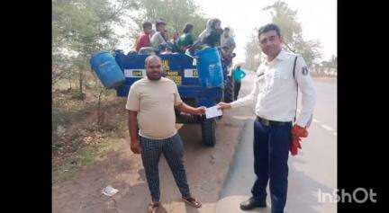 बेमेतरा: बेमेतरा जिला के विभिन्न थाना चौकी की पुलिस ने मोटर व्हीकल एक्ट के तहत 13 वाहन चालकों पर की चालानी कार्रवाई
