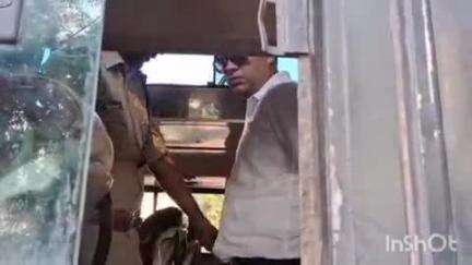 बैतूल नगर: पुलिस और ट्रक परिवहन विभाग ने बसों पर की कार्रवाई
