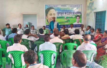 মানবাজার ২: "আগামী ২০শে মে স্বর্গীয় জাগরণ চন্দ্র স্মৃতি সম্মেলনের" প্রস্তুতি বৈঠক অনুষ্ঠিত হলো বোরোতে,উপস্থিত জেলা সভাপতি