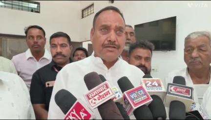 महिदपुर: महिदपुर में वरिष्ठ कांग्रेस नेताओं ने दिवंगत नेताओं को श्रद्धांजलि अर्पित की