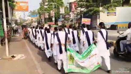 देवघर: राष्ट्रीय डेंगू दिवस पर पुराना सदर अस्पताल से प्रभात फेरी और जन जागरूकता रैली निकाली गई