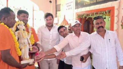 હાલોલ: પાવાગઢની તળેટીમાં  ટપલાવાવ ગામે આવેલ શ્રી હનુમાન દાદા ના મંદિર ખાતે જીર્ણોધ્ધાર અને પ્રાણ પ્રતિષ્ઠા કાર્યક્રમ યોજાયો