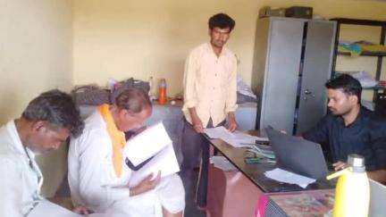 नीमच नगर: नीमच में ई-केवाईसी अभियान जारी, दूसरे दिन 4883 लोगों ने कराया केवाईसी