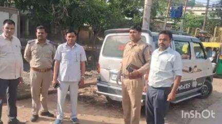 बाह: परिवहन विभाग ने डग्गामार वाहनों के खिलाफ बाह में चलाया संयुक्त अभियान