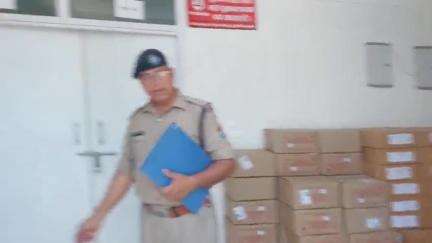 कपकोट: अग्नि सुरक्षा सप्ताह के तहत अग्निशमन विभाग ने सीएचसी कपकोट में फायर उपकरणों का किया निरीक्षण, दी जानकारी