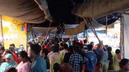 ভাতার: ভাতারের বেলডাঙ্গা গ্রামে ধর্মরাজ পুজো উপলক্ষে মেলায় উপচে পড়া ভিড়