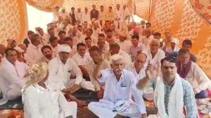 रायसिंहनगर: रायसिंहनगर पंचायत समिति के गांव 19 एनपी व 35 एम एल को नई पंचायत बनाने की मांग को लेकर ग्रामीणों ने किया धरना