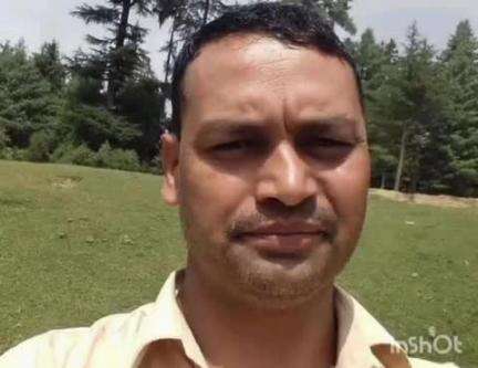 ओट: द्रंग विधानसभा क्षेत्र के चैहटीगढ़ के विनोद कुमार के आकस्मिक निधन पर द्रंग के पूर्व विधायक ने जताया दुख