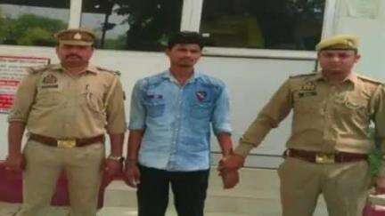 घाटमपुर: रेउना थाने की पुलिस ने लूट के मामले के वारंटी अभियुक्त को गिरफ्तार किया