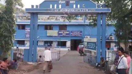 কাশীপুর: কাশীপুর এলাকায় গরিব মানুষের বিঘার পর বিঘা জমি লুট করেছে,সেই ক্ষোভ চাপা দিতেই জেলায় রদবদল তৃণমূলে কাশীপুরে বললেন BJP নেতা