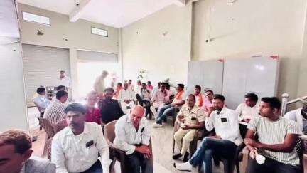 कालापीपल: कालापीपल विधायक घनश्याम चंद्रवंशी ने जनता की समस्याएं सुनीं, अधिकारियों को दिए निर्देश
