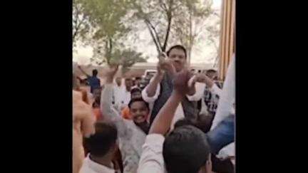 चिखली: तलवार घेऊन नाचणे पडले महागात; आमदार सिद्धार्थ खरात यांच्यावर अमडापूर पोलीस स्टेशन येथे गुन्हा दाखल