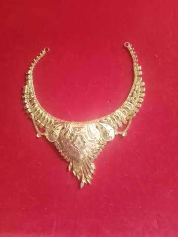 कोई भाई ने बैंक से गोल्ड लोन लिया है और अब बैंक आप का सोना बेच रही है और आप छुङा नही सकतै तो संपर्क करे आज ही 8104928716