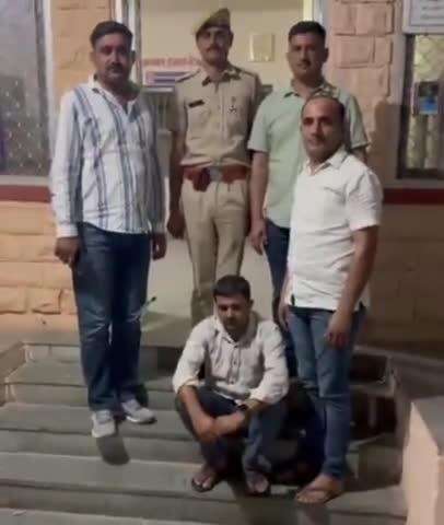 भीनमाल: रामसीन पुलिस की बड़ी कार्रवाई, लंबे समय से फरार 5000 रुपये के इनाम का आरोपी गिरफ्तार