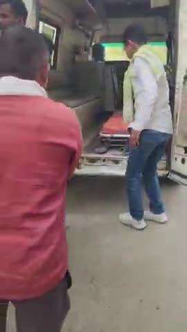 घोसी: बोझी इलाके के परानपुर के समीप साइकिल सवार को बचाने में बाइक सवार युवक घायल, इलाज के बाद हुई मौत