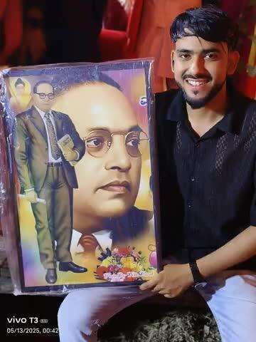 Jai bhim jai samvidhan 
कौन कहता हैं कि मुस्लिम समाज बाबा साहब जी को नहीं मानता हैं।