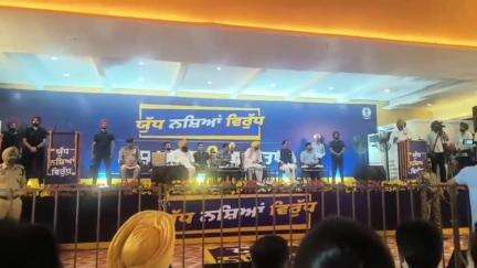 ਹੁਸ਼ਿਆਰਪੁਰ: ਨਸ਼ਿਆਂ ਖਿਲਾਫ ਜਾਗਰੂਕ ਕਰਨ ਲਈ ਸਚਿਨ ਪੈਲਸ ਜਲਾਲਪੁਰ ਪਹੁੰਚੇ ਸੀਐਮ ਭਗਵੰਤ ਸਿੰਘ ਮਾਨ ਅਤੇ ਅਰਵਿੰਦ ਕੇਜਰੀਵਾਲ