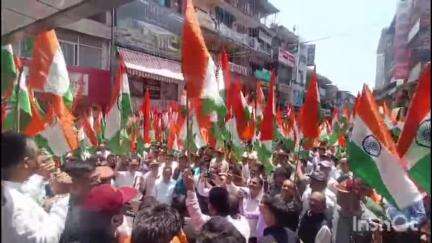 हमीरपुर: भाजपा उपाध्यक्ष विक्रम ठाकुर ने कांग्रेस को दिया जवाब, कहा- क्या तिरंगा यात्रा निकालना पाप है या तिरंगा यात्रा बैन है