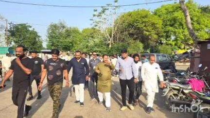 आलोट: विधायक मालवीय ने अधिकारियों के साथ नगर के विभिन्न वार्डों का निरीक्षण किया, पानी, सफाई और अन्य व्यवस्थाओं का जायजा लिया