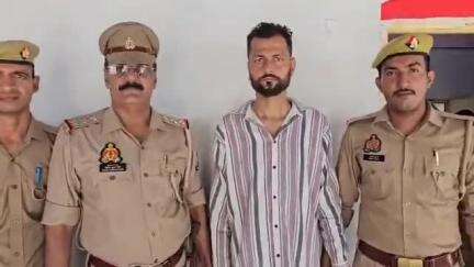 शाहजहांपुर: सदर बाजार पुलिस ने मारपीट के मामले में हिस्ट्रीशीटर अभियुक्त को सुभाष नगर से गिरफ्तार किया, एक बाइक बरामद